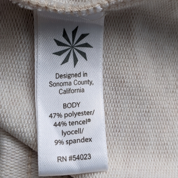 Athleta • Pacer Dress - Picture 9 of 11